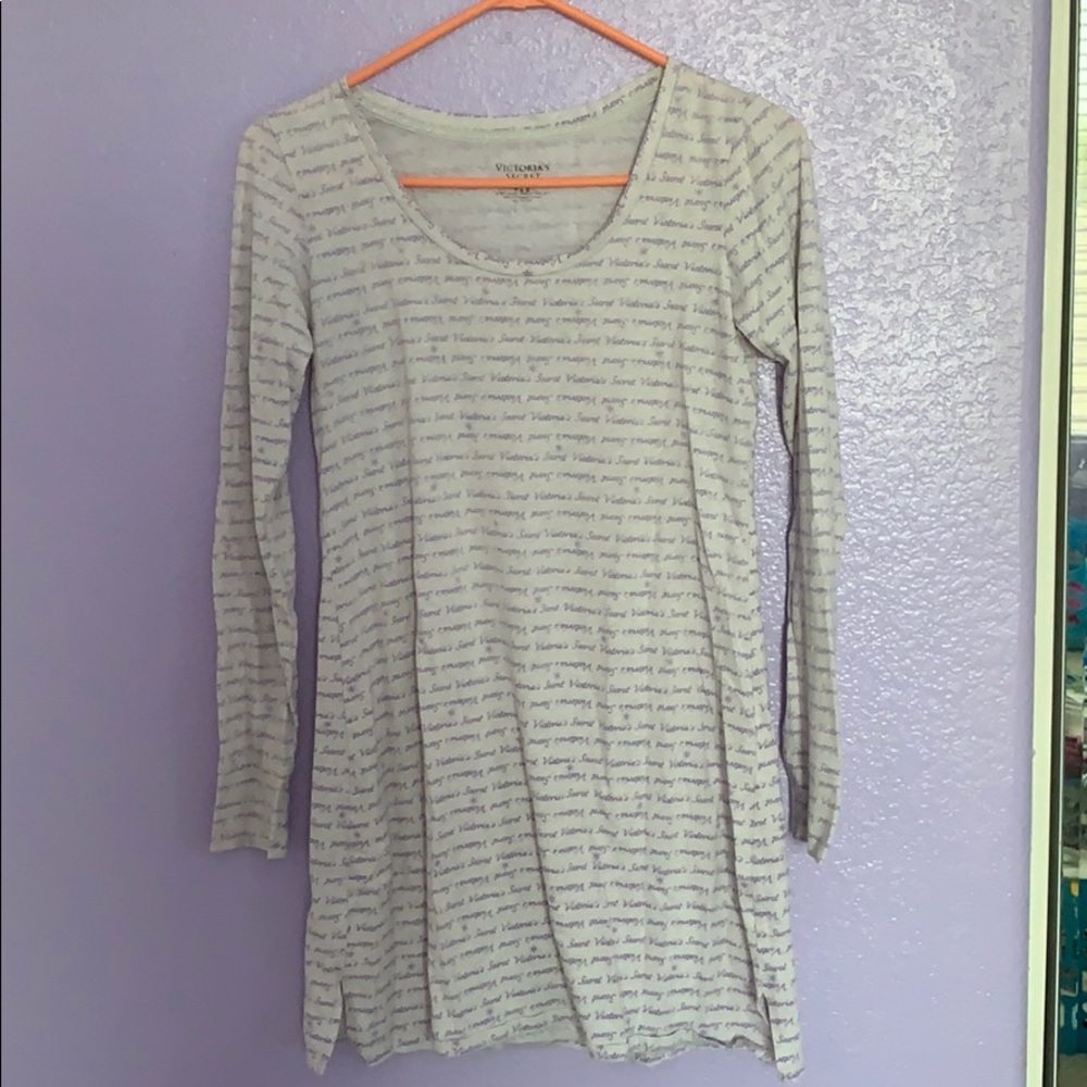 VS Nightgown